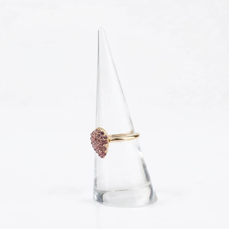 JW001-avec une bague exposée