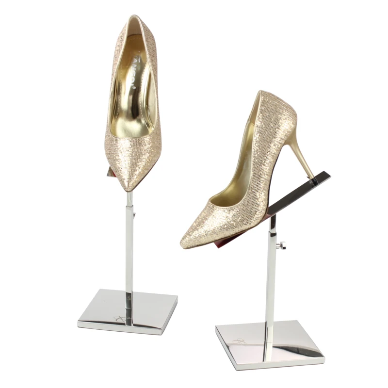 SR005-with shoes display